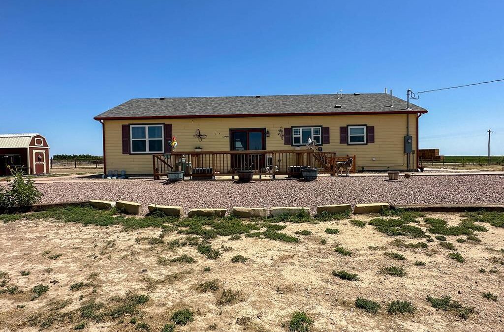 Equestrian Property: House for Sale in Lamar